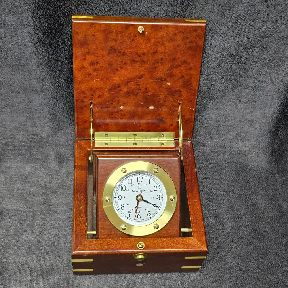 Montreux Quartz Clock In Dark Wooden Box CL137N2
